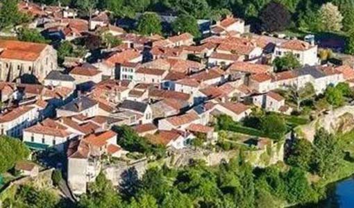 芦山回乡建别墅为什么一定要选专业乡墅公司